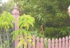 Old Guildfordgates-fencing-and-screens-5.jpg; ?>